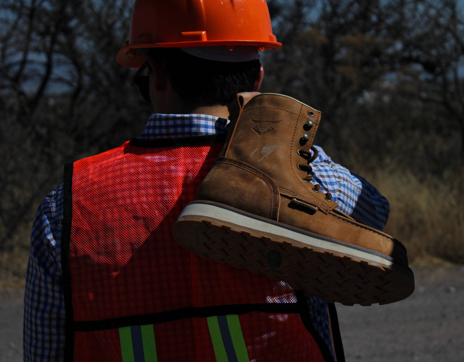 Fuerbo L-50 Mango with Full-Grain Leather